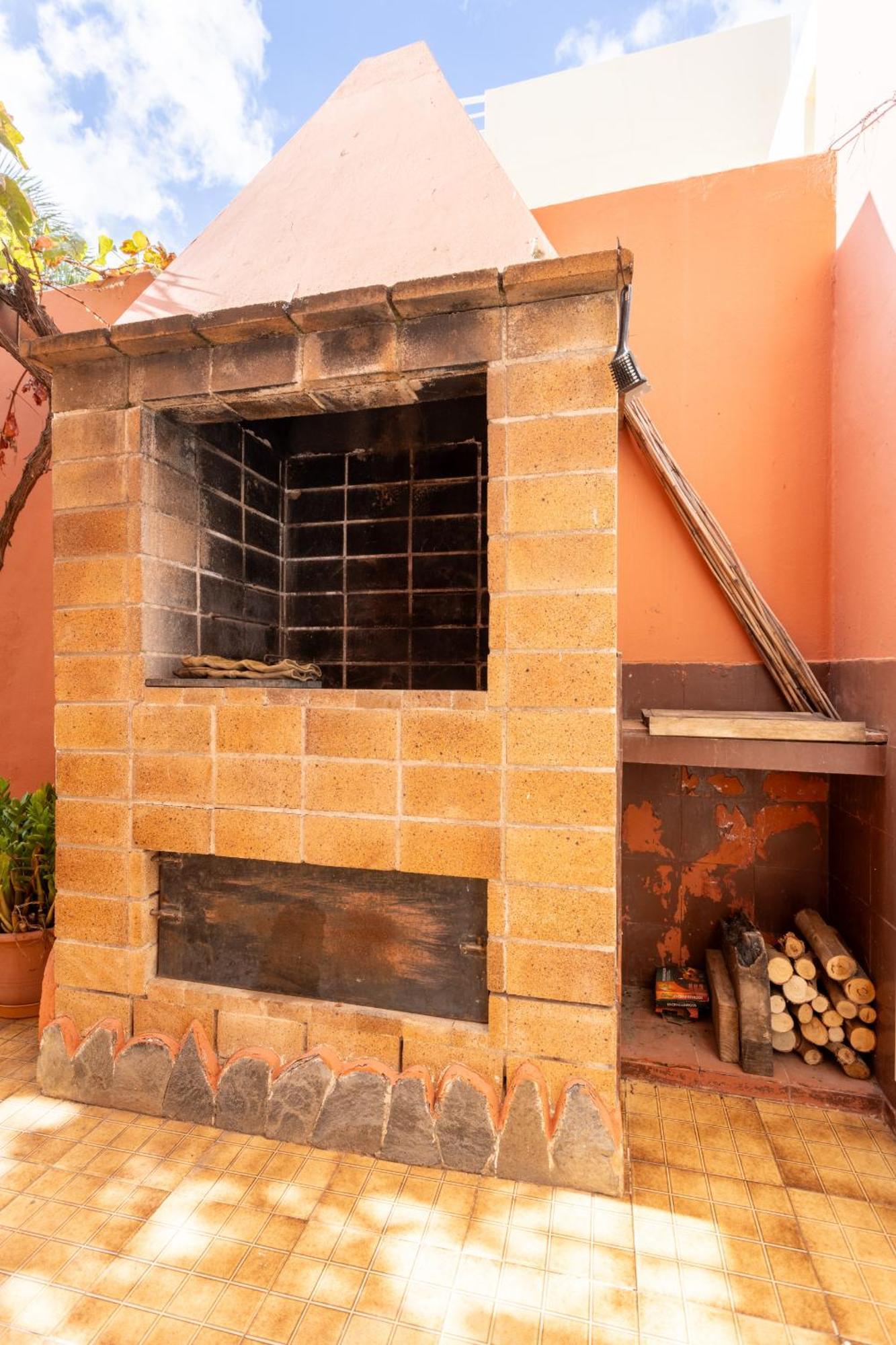 One & Only Sports And Relax Villa Heated Pool By Eden Rentals Tabaiba Exterior photo